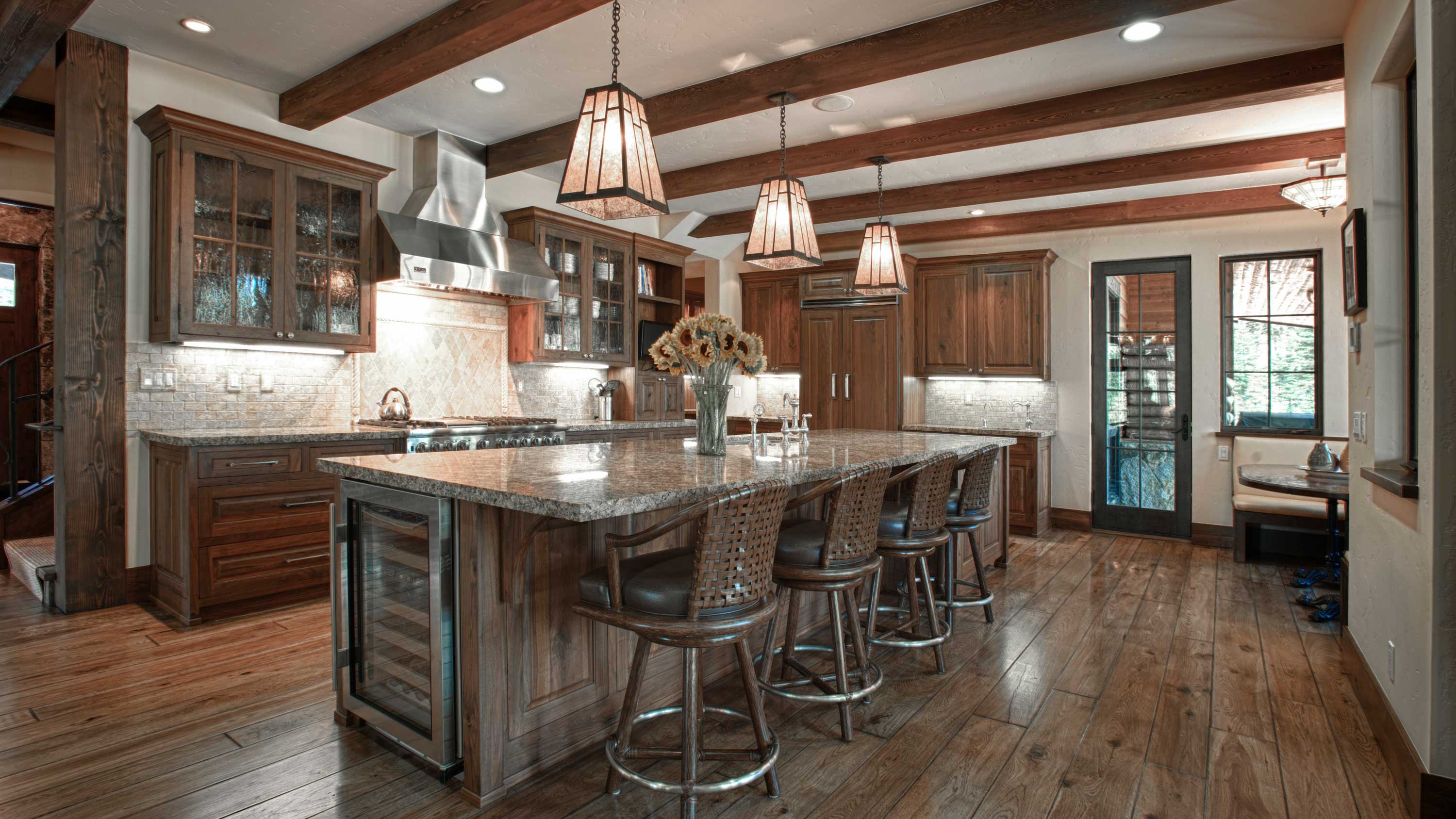 Hood Branco Innovations, Interior Design, Smart Home Automation, Control4, Kitchen