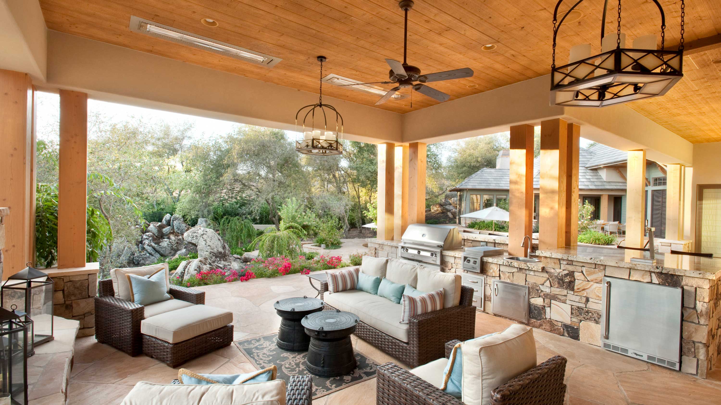 Hood Branco Innovations, Interior Design, Smart Home Automation, Control4, Outdoor Kitchen